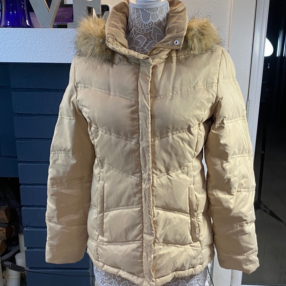 New York & Company Gold Puffer Jacket with Faux Fur